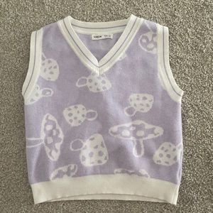 Kids SHEIN purple and white sweater vest size 8Y